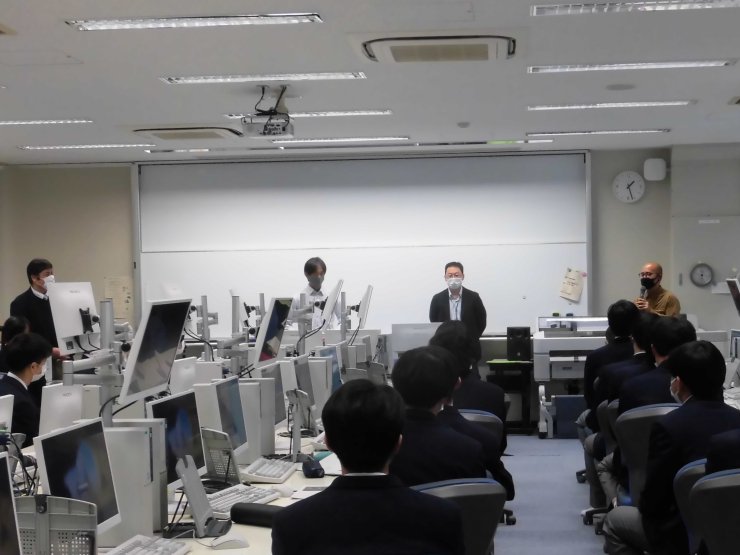 香川県立高松商業高等学校でWEBシステム構築の実技指導を実施しましたの画像