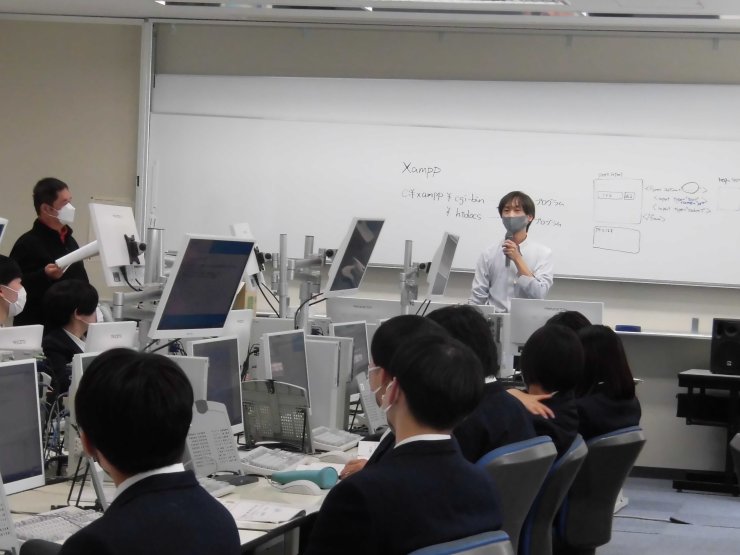 香川県立高松商業高等学校でWEBシステム構築の実技指導を実施しましたの画像