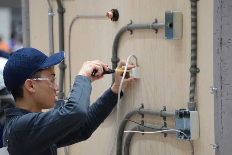 電気工事競技